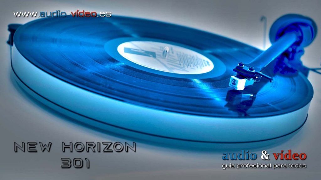 New Horizon 301 plato azul