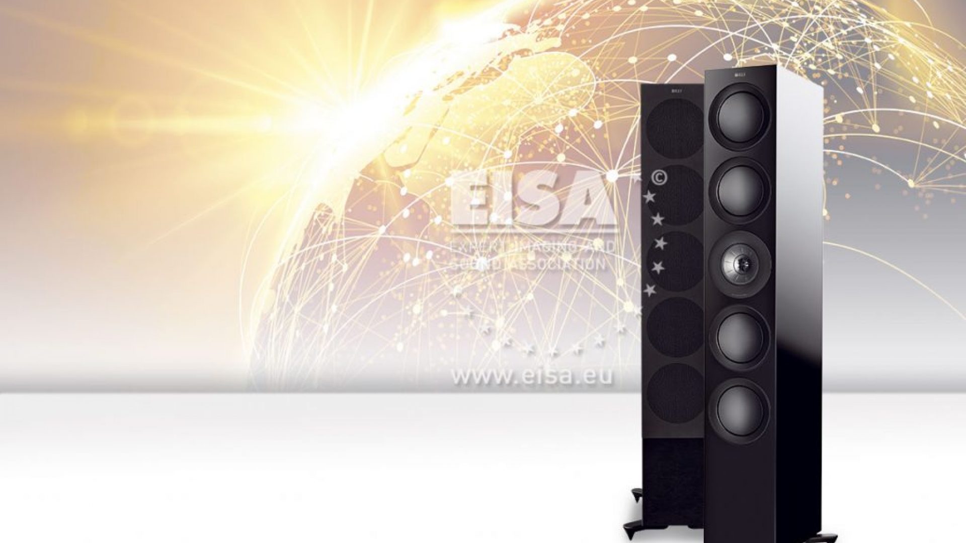 KEF R11 – EISA La mejor compra en categoría High-End Altavoces – 2019-2020