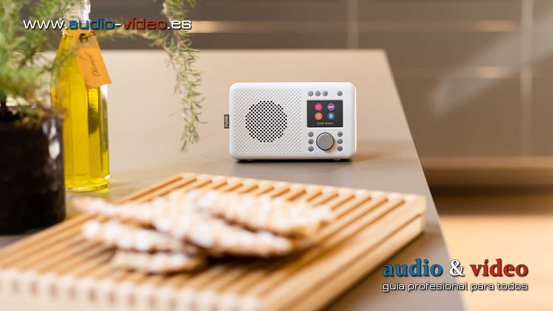 PURE ha creado radios DAB portátiles: Elan Connect+ Stone Grey y White