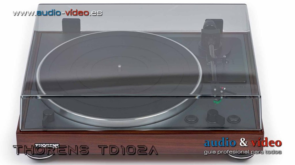 Tocadiscos Thorens TD-102A frente marron