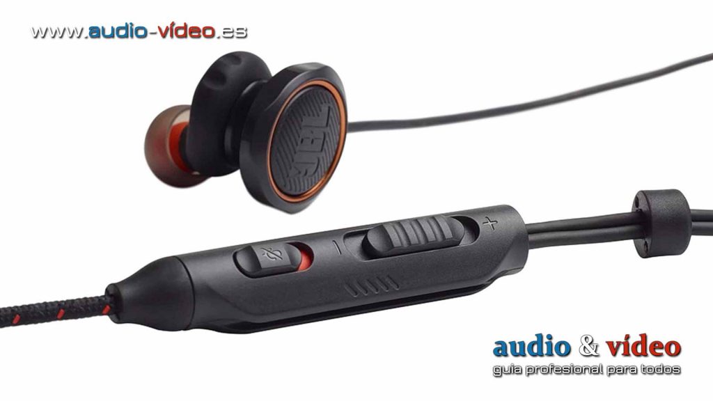 Auriculares JBL Quantum 50 controlador