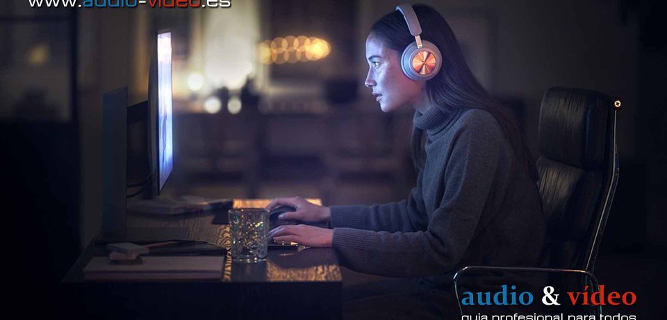 Bang & Olufsen – Beoplay Portal – auriculares para jugadores con sonido envolvente