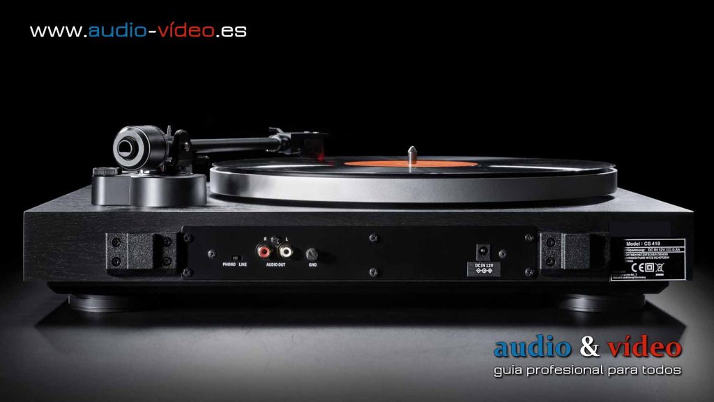 Tocadiscos - Dual CS 418 - conectores