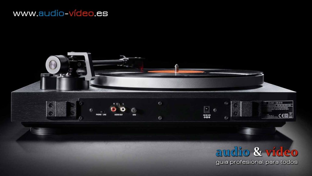 Tocadiscos - Dual CS 518 - conectores