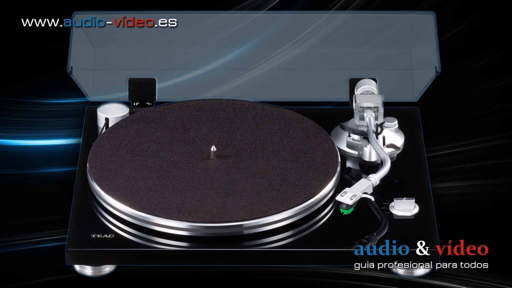 TEAC TN 3B SE – tocadiscos con AT-VM95E - frente