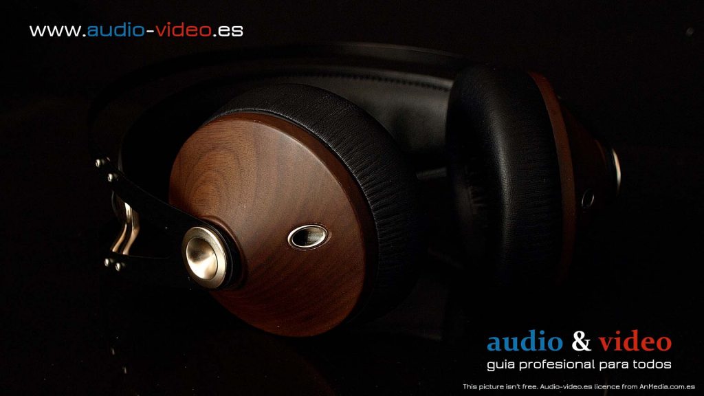 Meze - 99 Classics - review - auriculares - entradas para cables