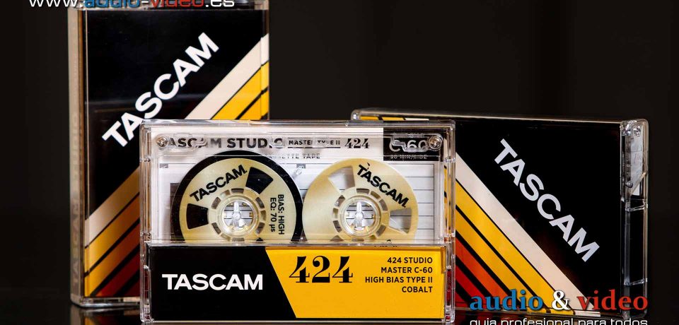 TASCAM 50º aniversario – edición limitada del casete Master 424 Studio C-60 High Bias Type II Cobalt