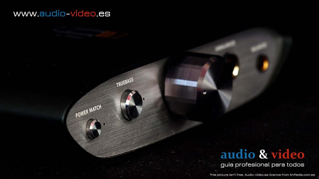 iFi ZEN DAC V2 - tan pequeño y tan poderoso - Review completo - PoewrMatch, TrueBass