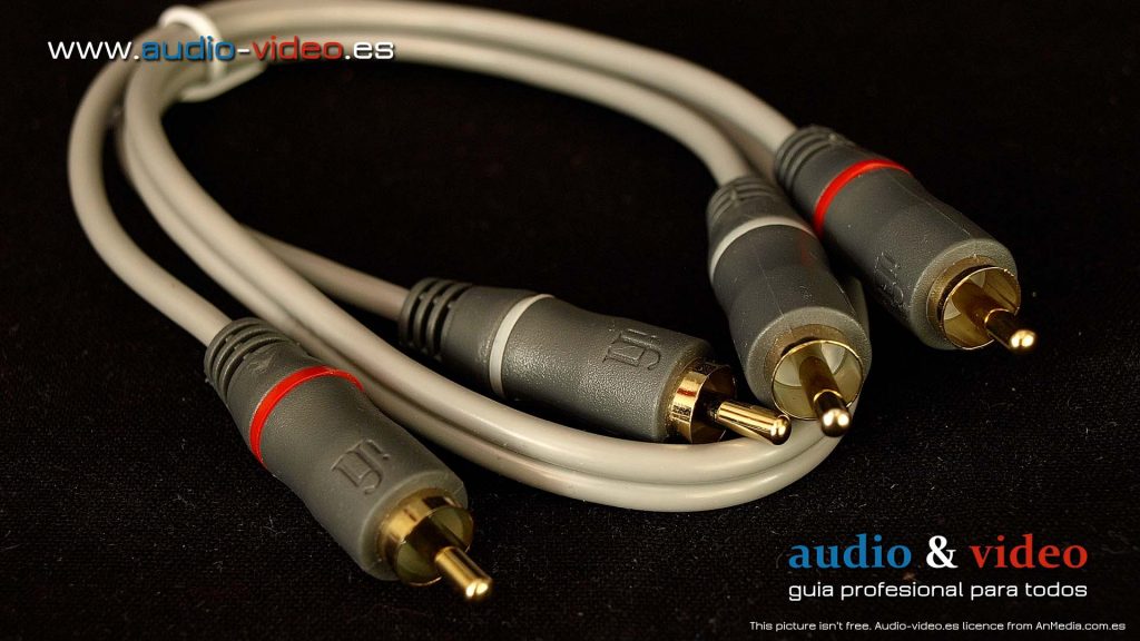 iFi ZEN DAC V2 - tan pequeño y tan poderoso - Review completo - cables RCA