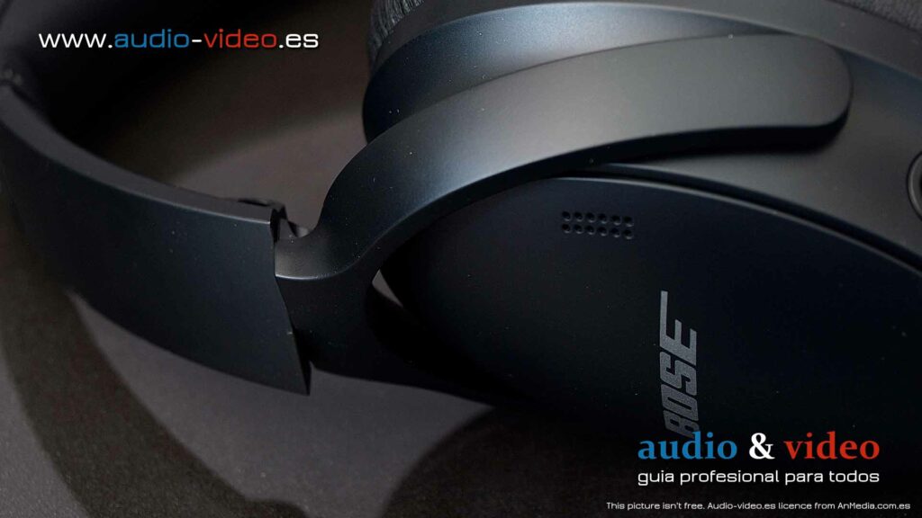 BOSE - QuietComfort® 45 - review - brazo rotativo