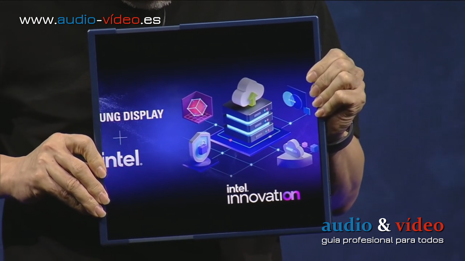 Samsung Display muestra una pantalla OLED deslizante