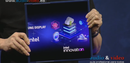 Samsung Display muestra una pantalla OLED deslizante
